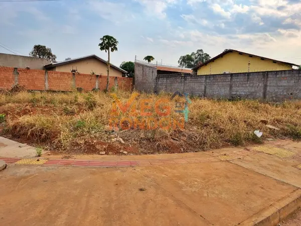 TERRENO DE ESQUINA À VENDA NO BAIRRO SAGRADA FAMÍLIA, RONDONÓPOLIS – MT