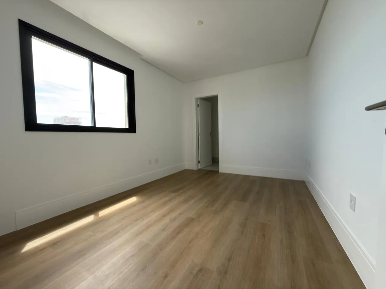 APARTAMENTO À VENDA EM ITAPEMA SC — foto 11