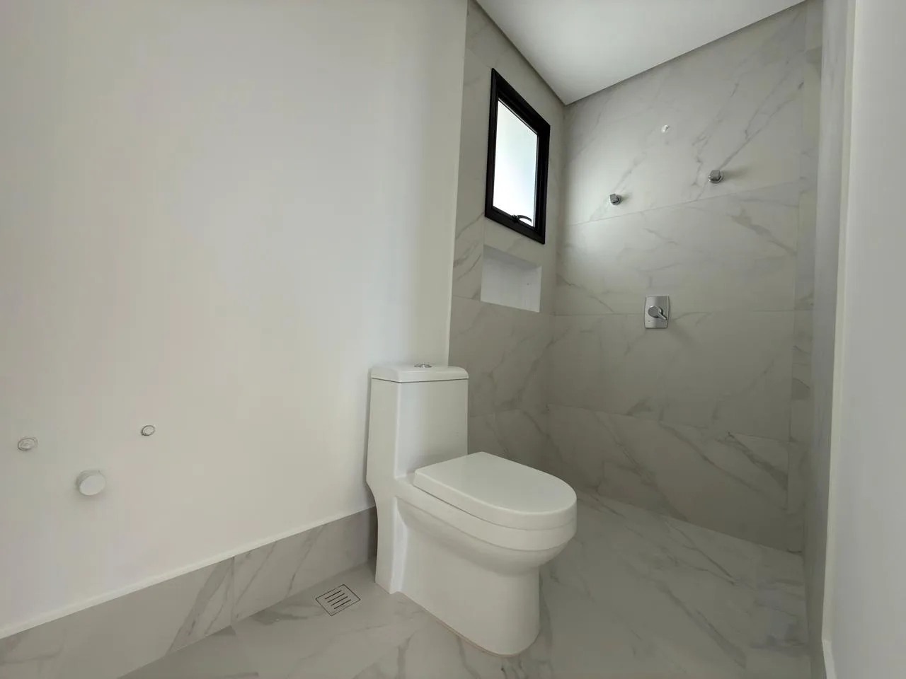 APARTAMENTO À VENDA EM ITAPEMA SC — foto 16