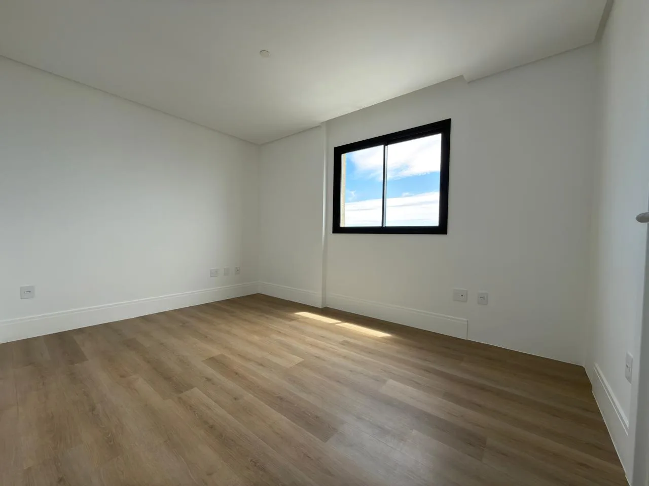 APARTAMENTO À VENDA EM ITAPEMA SC — foto 19