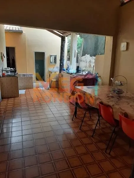 CASA À VENDA NO BAIRRO CENTRO - RONDONÓPOLIS - MT — foto 9