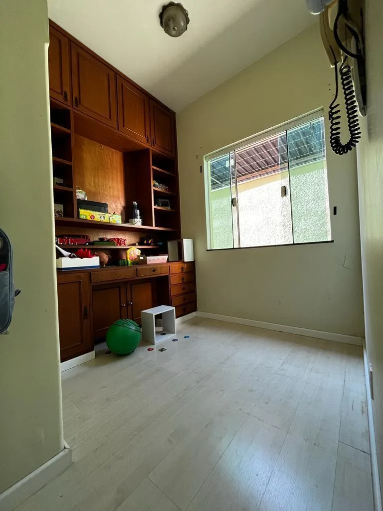 CASA DISPONÍVEL PARA VENDA NO CENTRO EM RONDONÓPOLIS! — foto 15