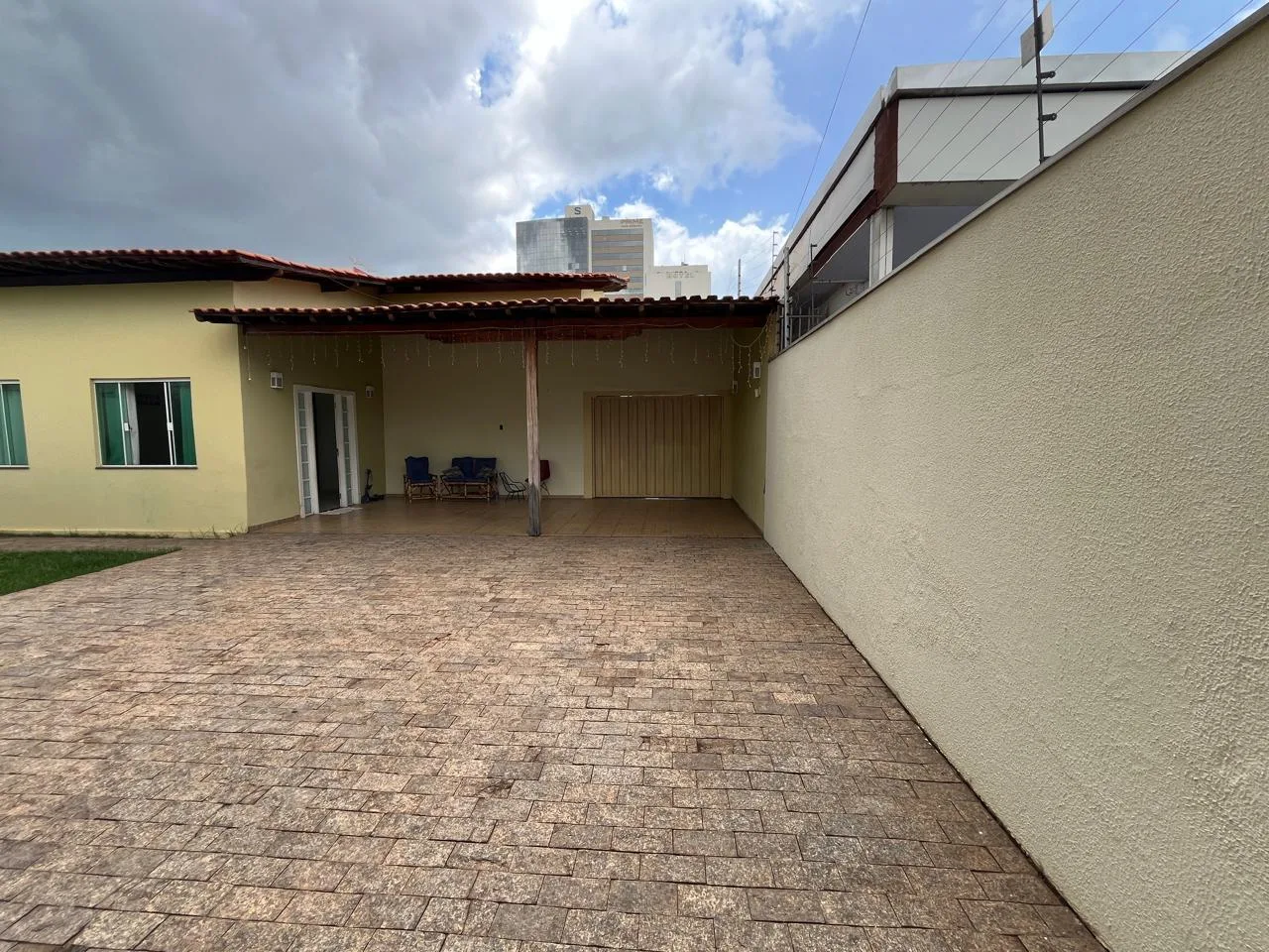 CASA DISPONÍVEL PARA VENDA NO CENTRO EM RONDONÓPOLIS! — foto 36