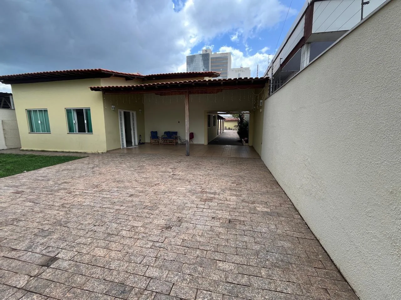 CASA DISPONÍVEL PARA VENDA NO CENTRO EM RONDONÓPOLIS! — foto 37