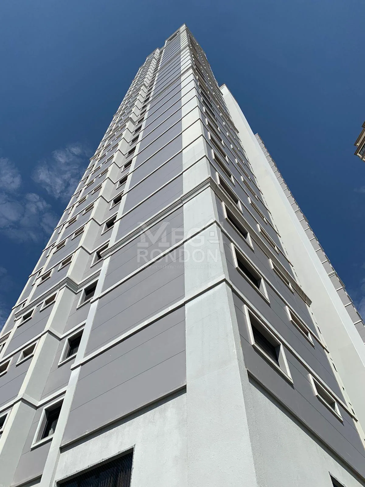 APARTAMENTO À VENDA NO EDIFICIO GRANLUX, RONDONÓPOLIS – MT — foto principal