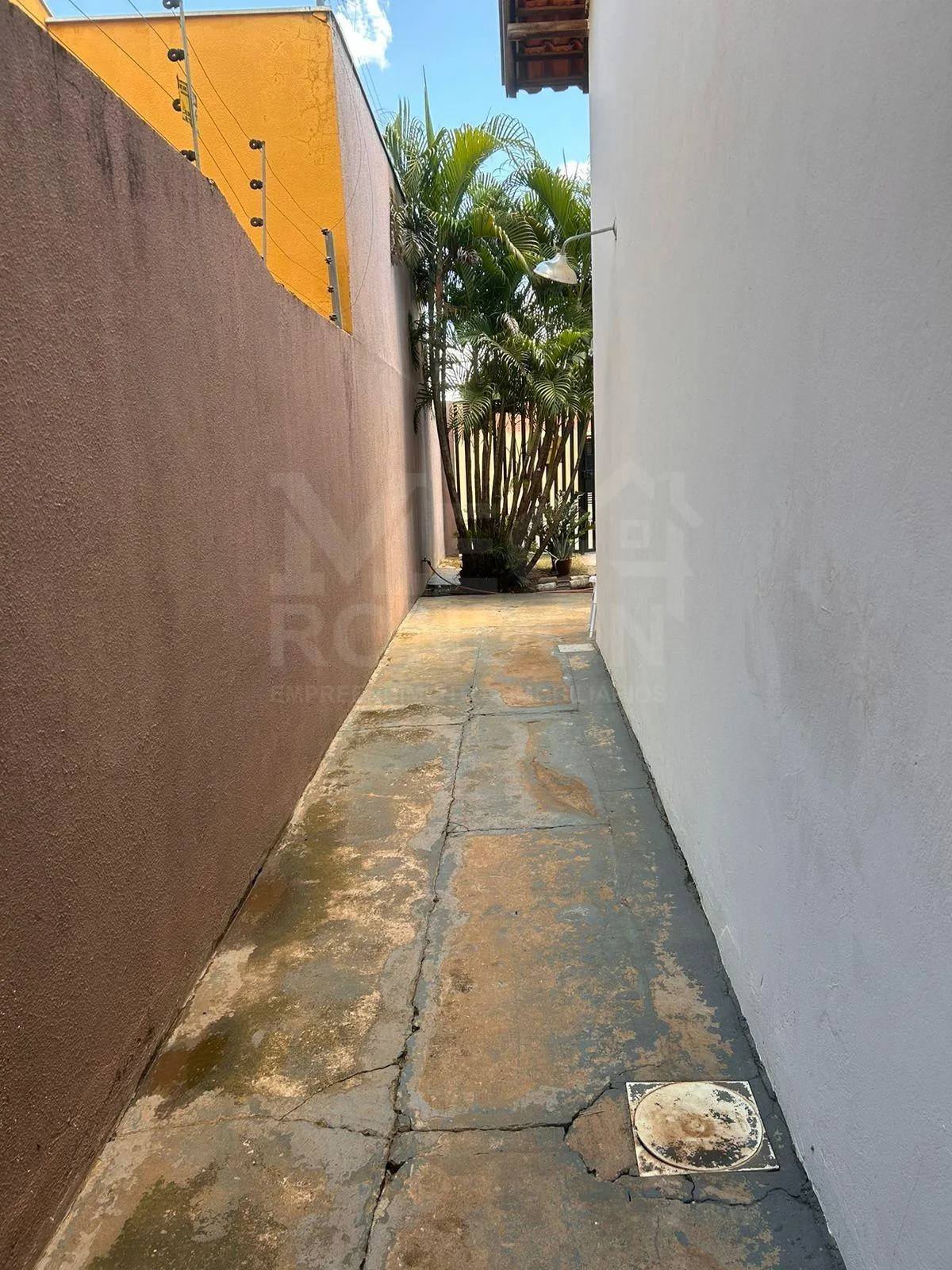 CASA À VENDA NO BAIRRO SAGRADA FAMÍLIA - RONDONÓPOLIS – MT — foto 8