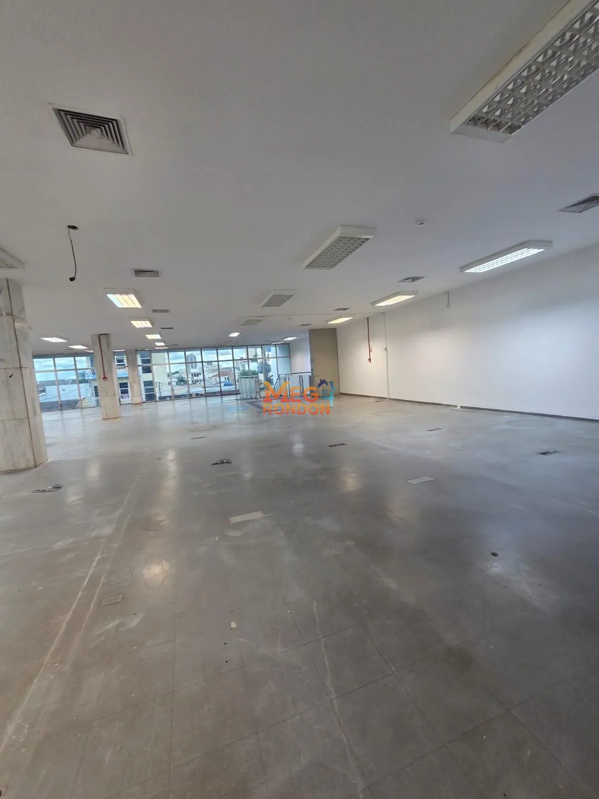 🏡 PRÉDIO COMERCIAL Á VENDA/ALUGUEL NO BAIRRO CENTRO, RONDONÓPOLIS – MT — foto 3