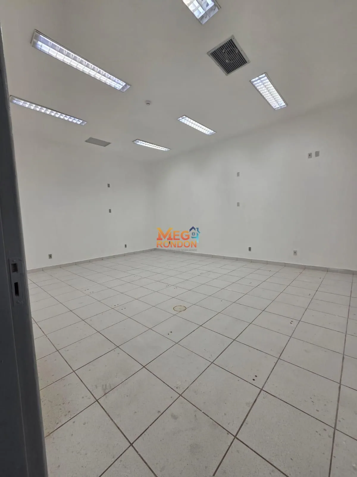 🏡 PRÉDIO COMERCIAL Á VENDA/ALUGUEL NO BAIRRO CENTRO, RONDONÓPOLIS – MT — foto 5