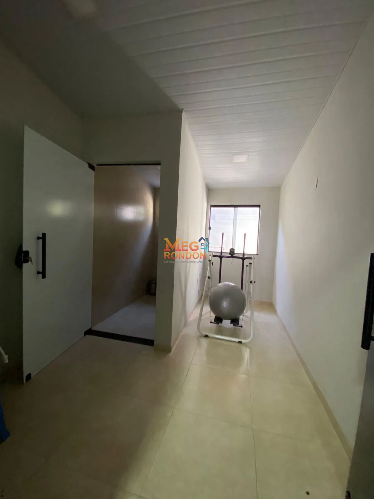 CASA COM SALA EXTERNA NO CONJUNTO SÃO JOSÉ — foto 4