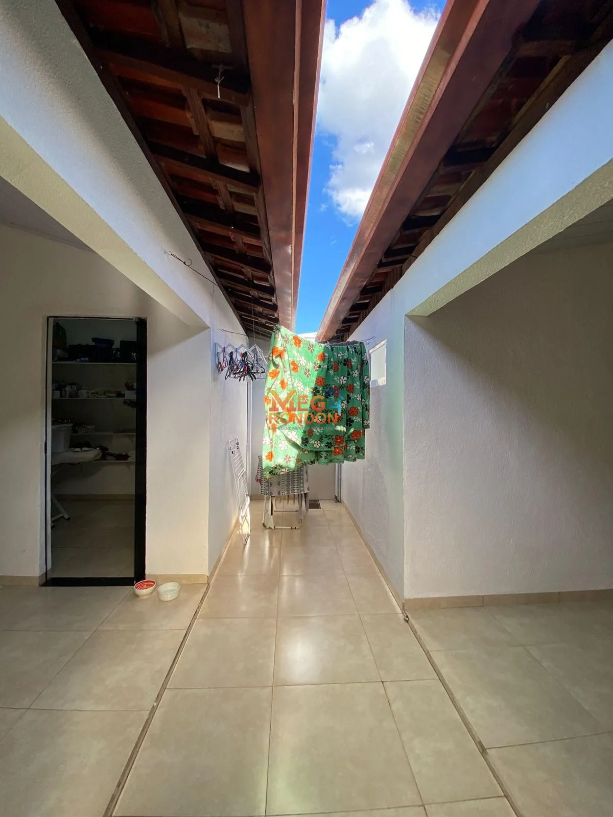CASA COM SALA EXTERNA NO CONJUNTO SÃO JOSÉ — foto 9