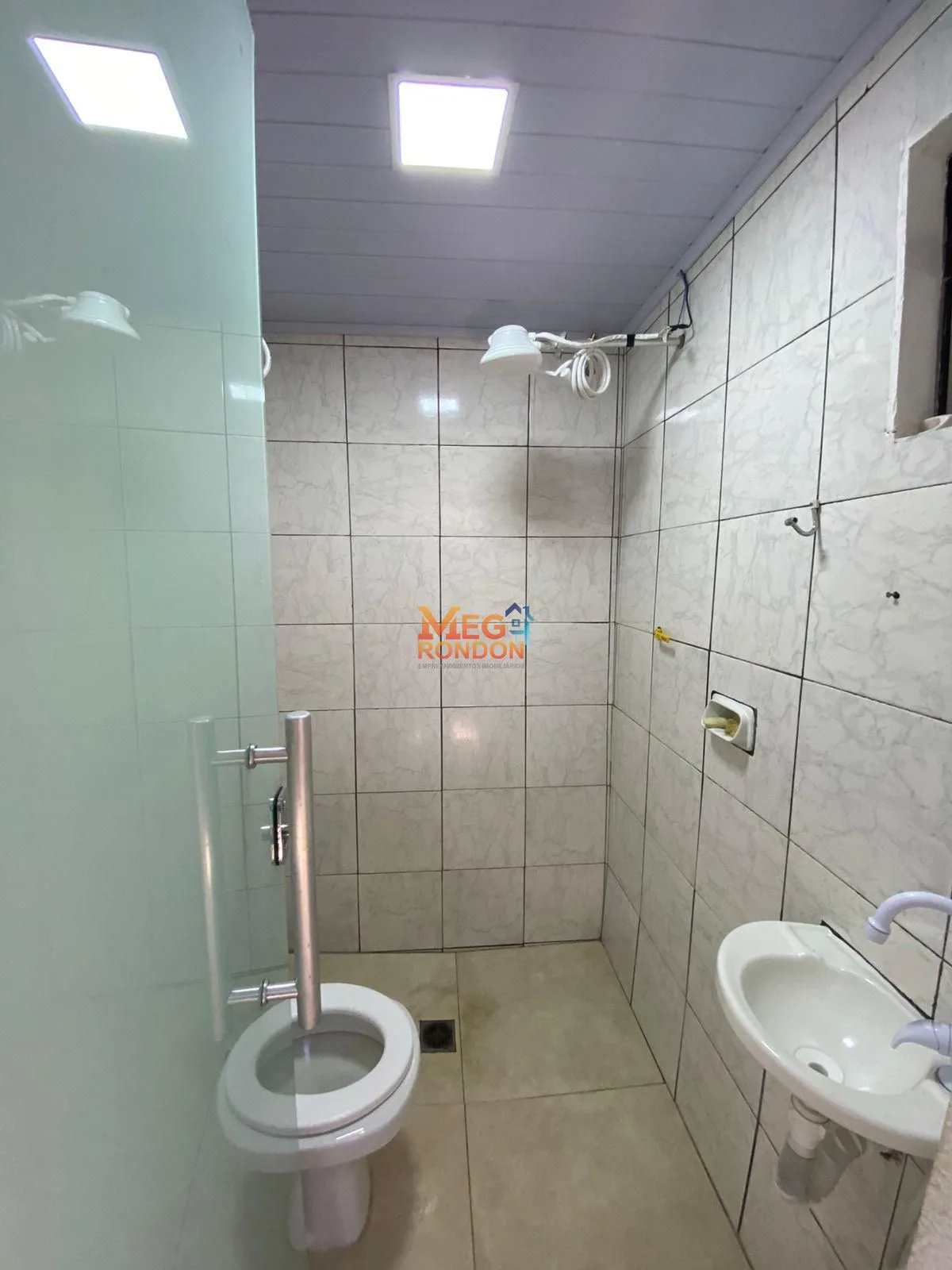 CASA COM SALA EXTERNA NO CONJUNTO SÃO JOSÉ — foto 12