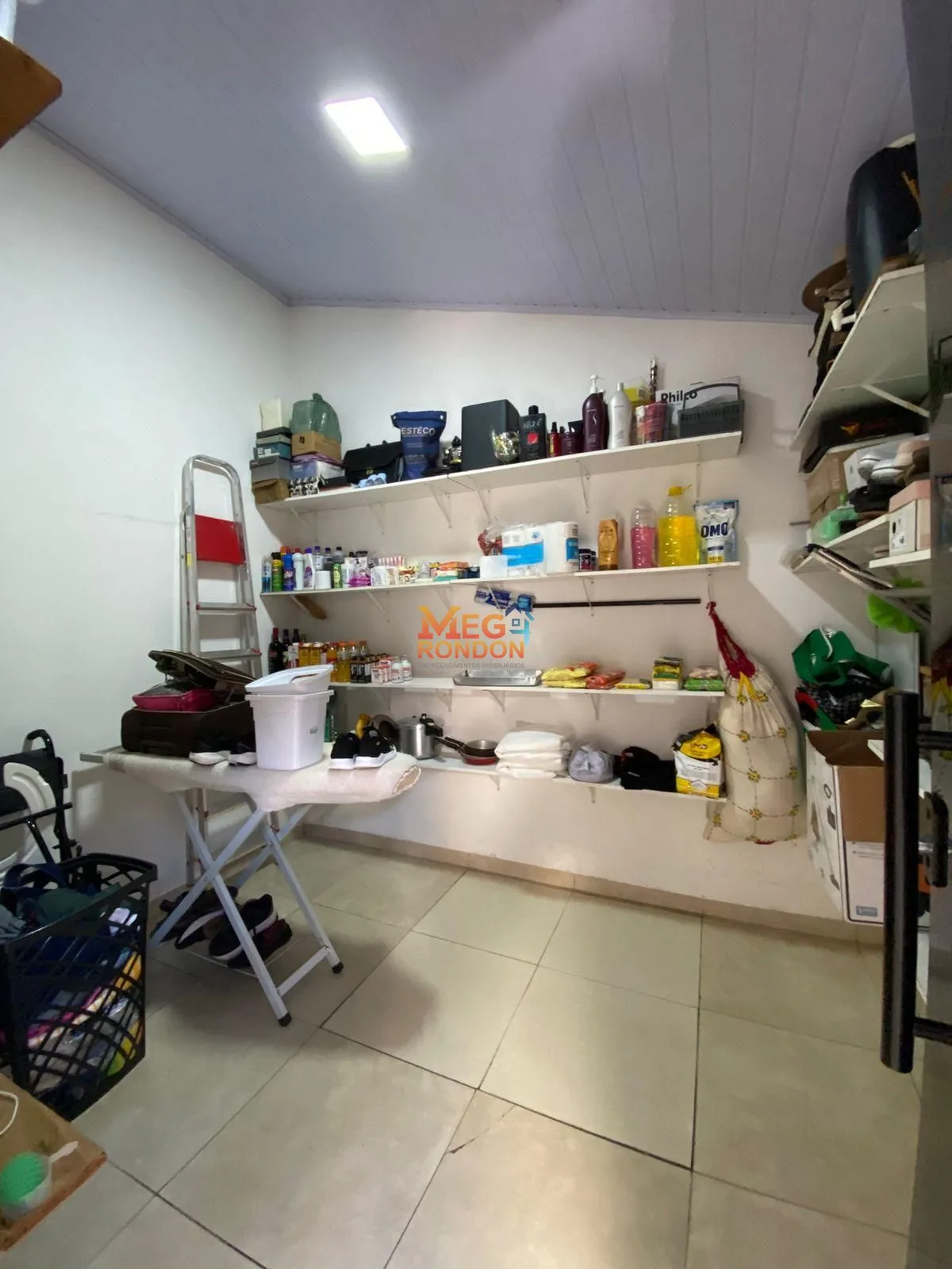 CASA COM SALA EXTERNA NO CONJUNTO SÃO JOSÉ — foto 17