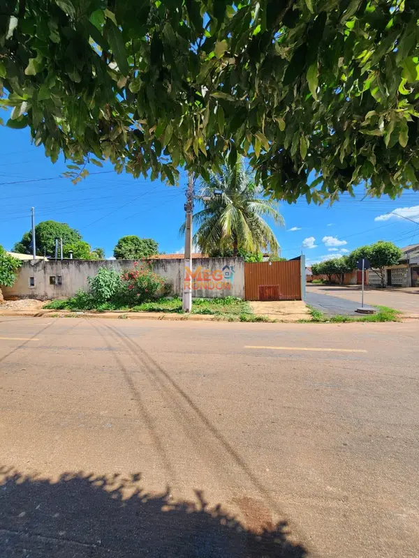 CASA À VENDA BAIRRO JARDIM IGUASSU RONDONÓPOLIS - MT