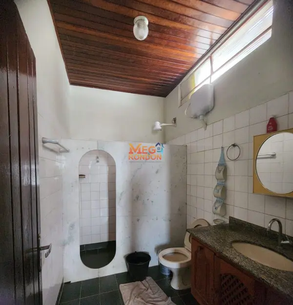 CASA À VENDA BAIRRO CENTRO RONDONÓPOLIS - MT