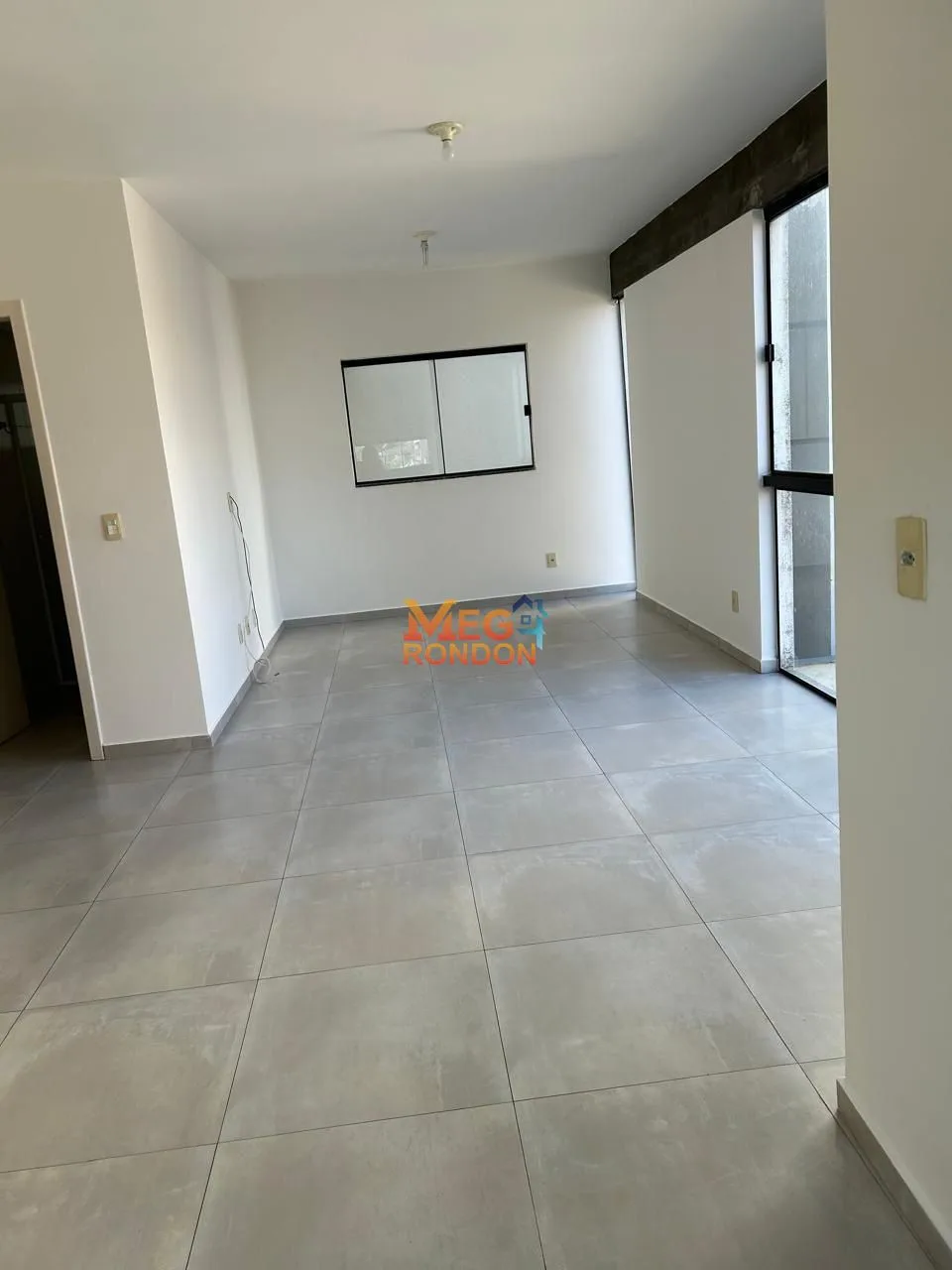 APARTAMENTO À VENDA BAIRRO ITACOLOMI BALNEÁRIO PIÇARRAS SANTA CATARINA — foto 3