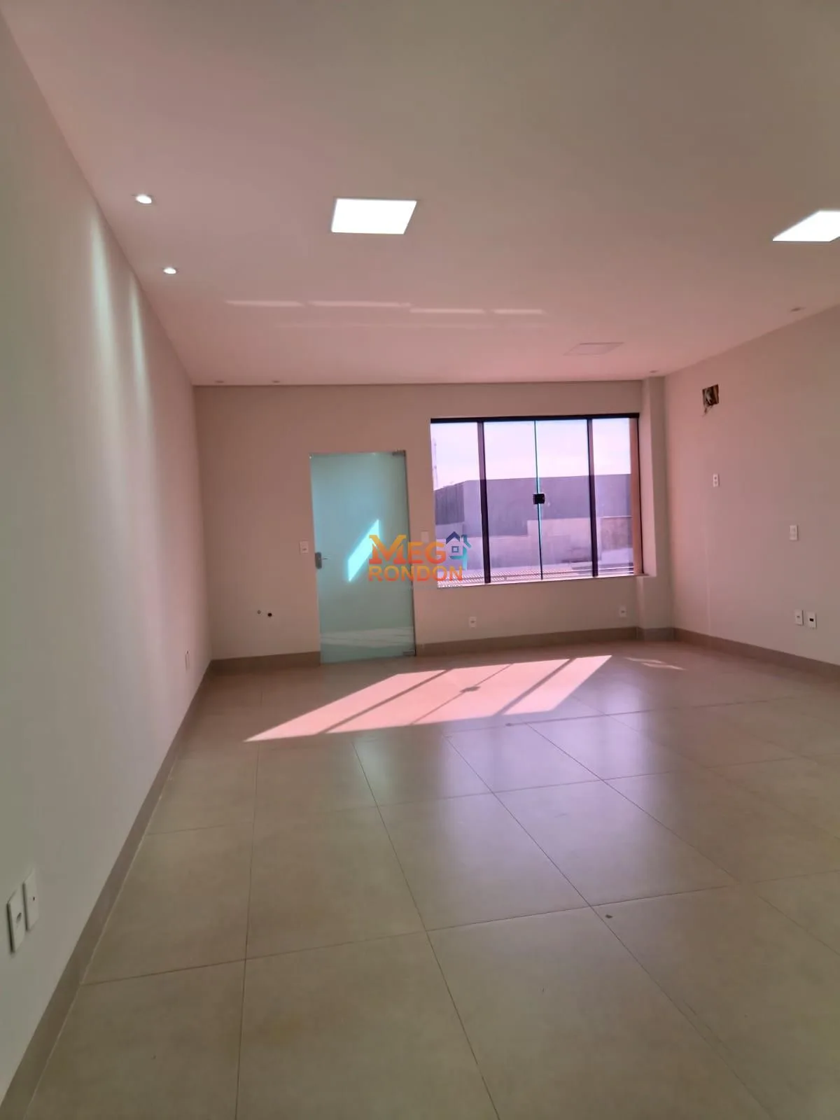SALAS COMERCIAIS PARA LOCAÇÃO – EDF D’VILLE, SAGRADA FAMÍLIA – RONDONÓPOLIS/MT — foto principal
